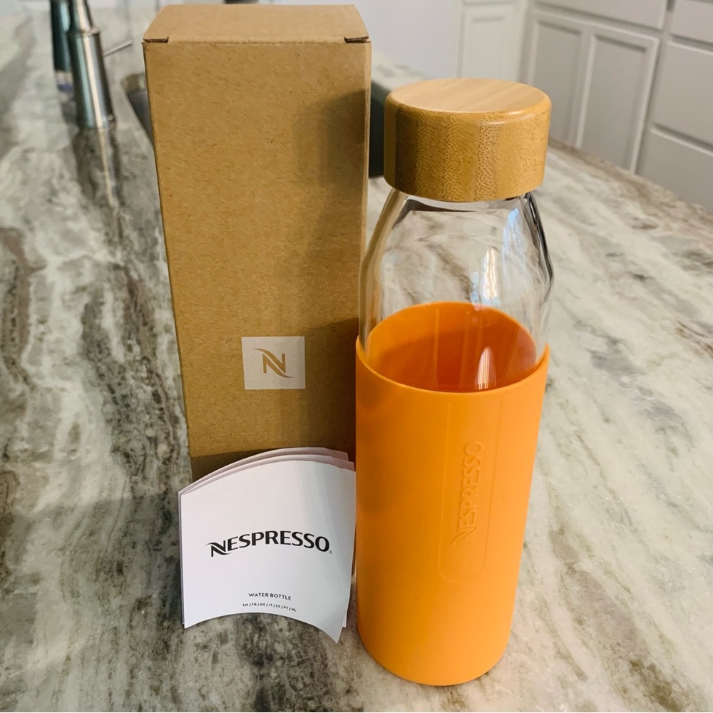 NESPRESSO New Reusable Water Bottle